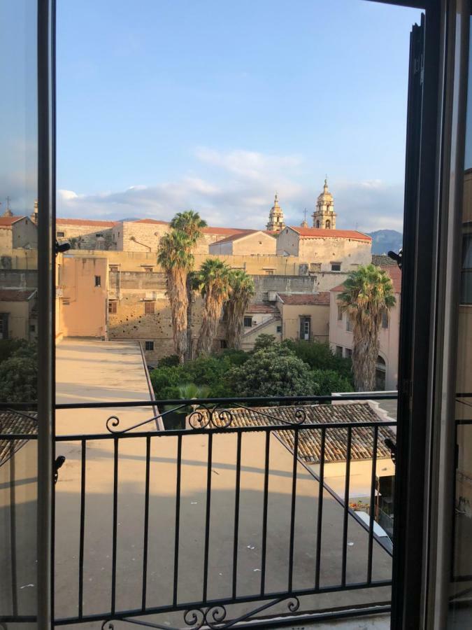 Appartamento Valverde Palermo Bagian luar foto